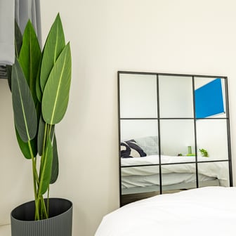 Silver En Suite City View - Image 2